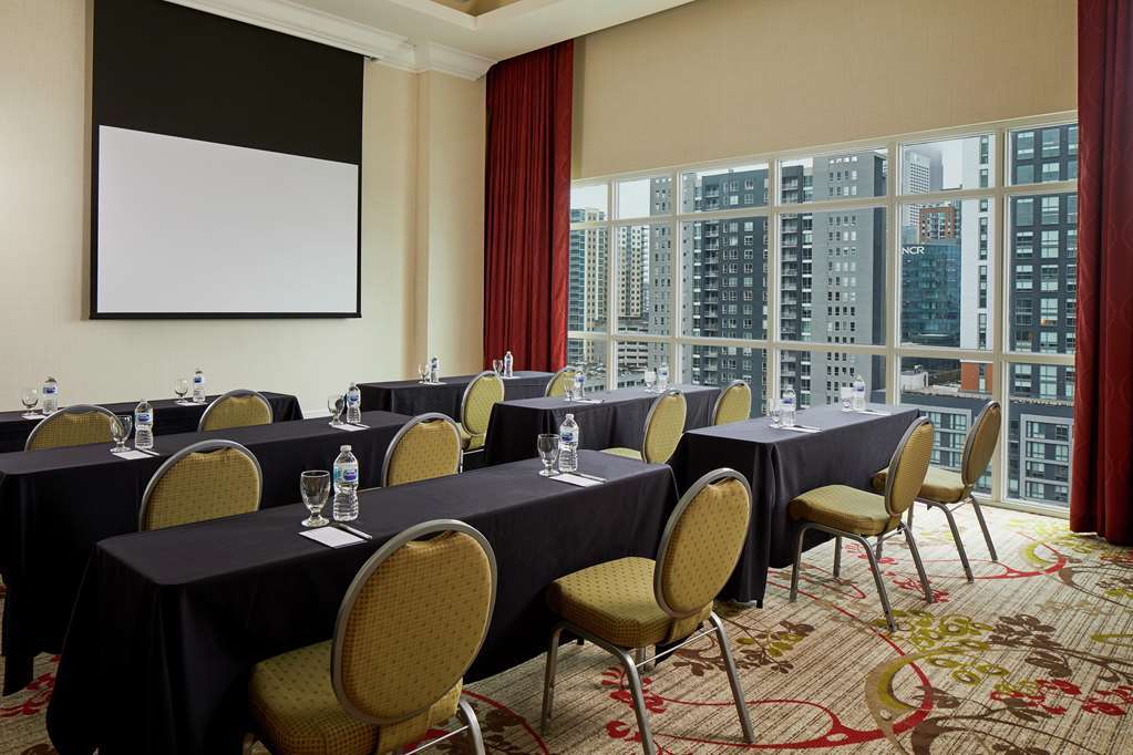 Hilton Garden Inn Atlanta Midtown Restaurant bilde